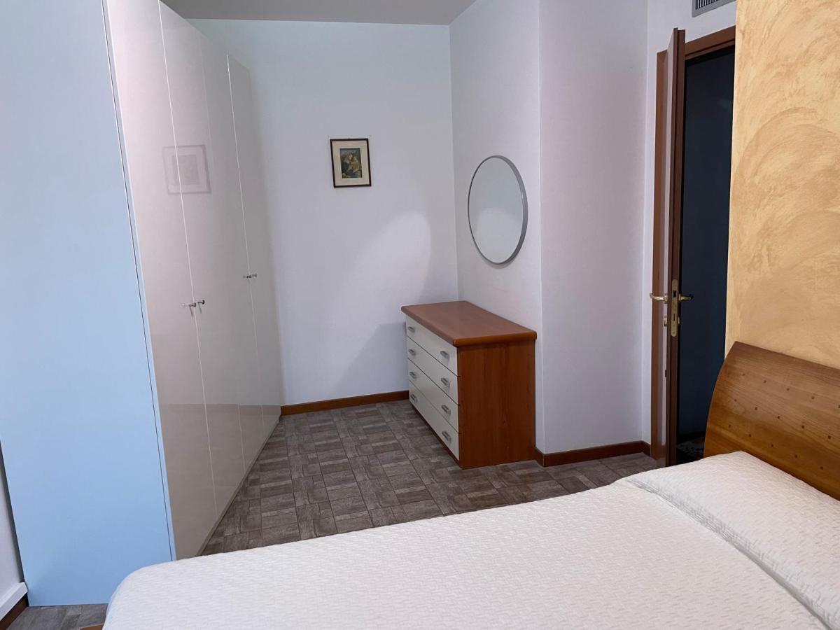 Intero Appartamento Parma - Con Sky Wi-Fi E Tv - Zona Fiera Roncopascolo Exteriör bild